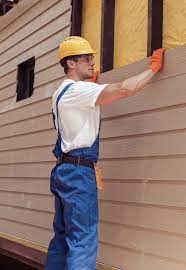 Best Vinyl Siding Installation  in Smithville Sanders, IN